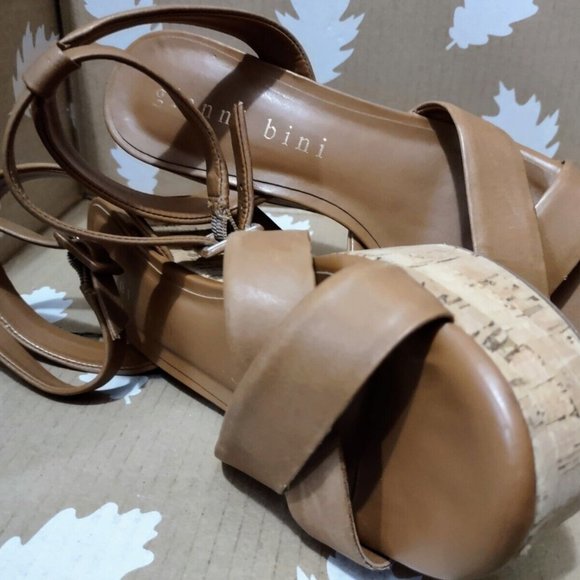 Gianni Bini "Zeeah" Cork Wedge Sandal Camel Tan Platform Heels 8M - Picture 4 of 11